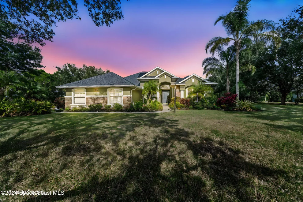 Unit for sale at 3908 Gardenwood Circle, Grant, FL 32949
