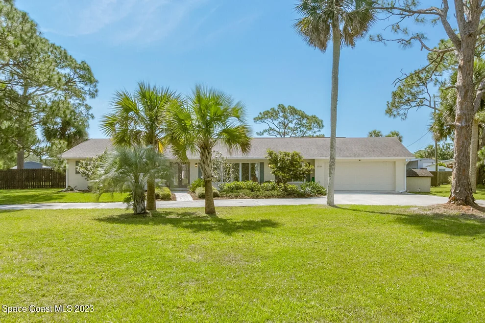 Unit for sale at 2535 Lake Crest Boulevard, Melbourne, FL 32934