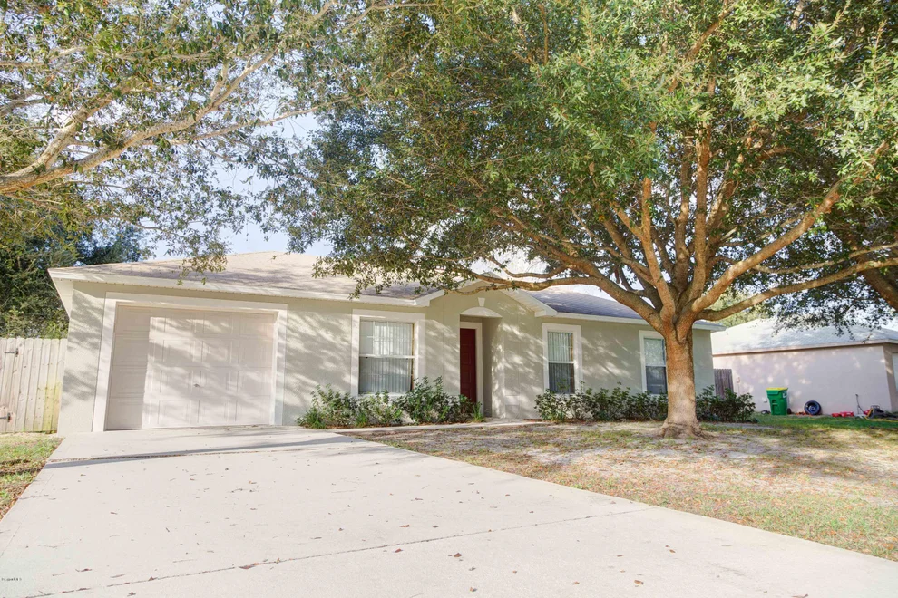Unit for sale at 950 Eyerly Street, Cocoa, FL 32926