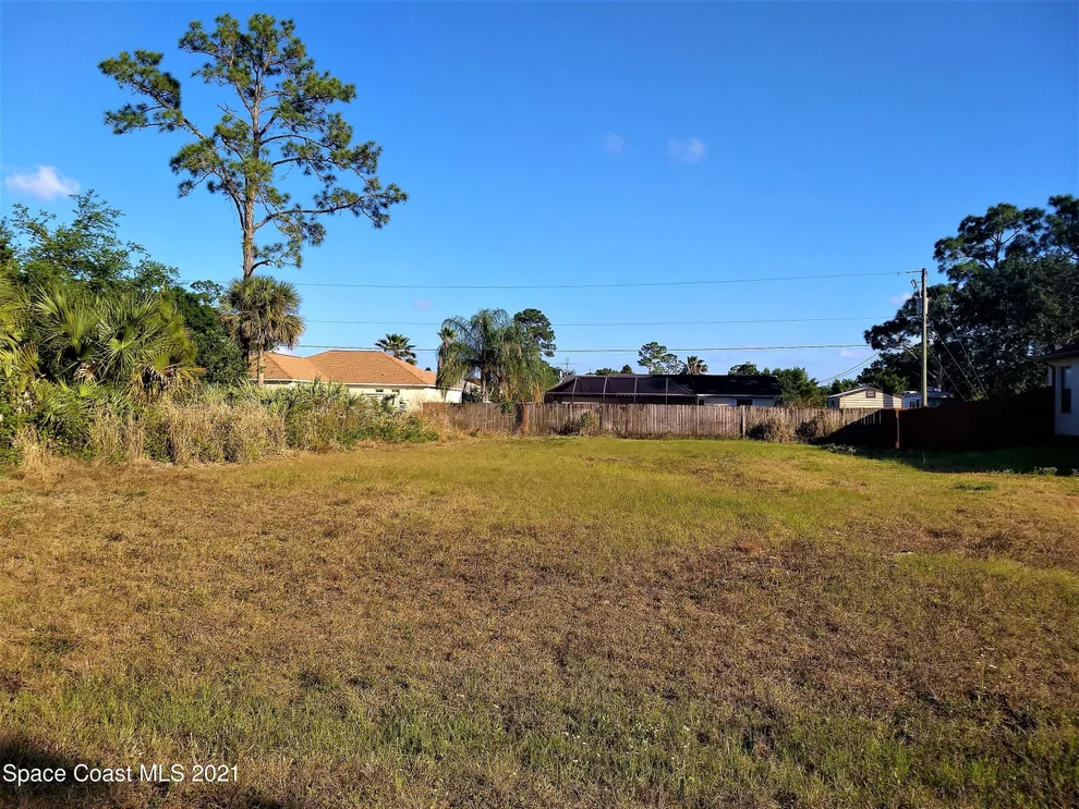 Unit for sale at 906 Tolson Street SE, Palm Bay, FL 32909