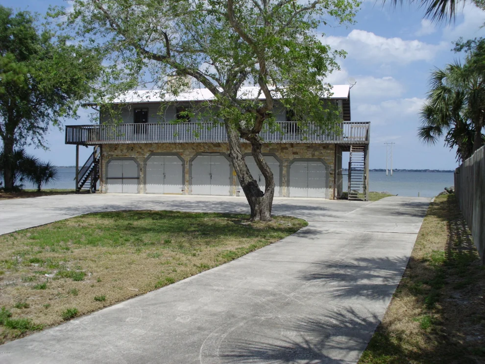 Unit for sale at 3881 Dixie Highway NE, Palm Bay, FL 32905