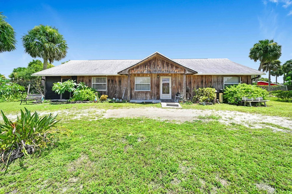Unit for sale at 113 Hibiscus Street, Melbourne, FL 32935