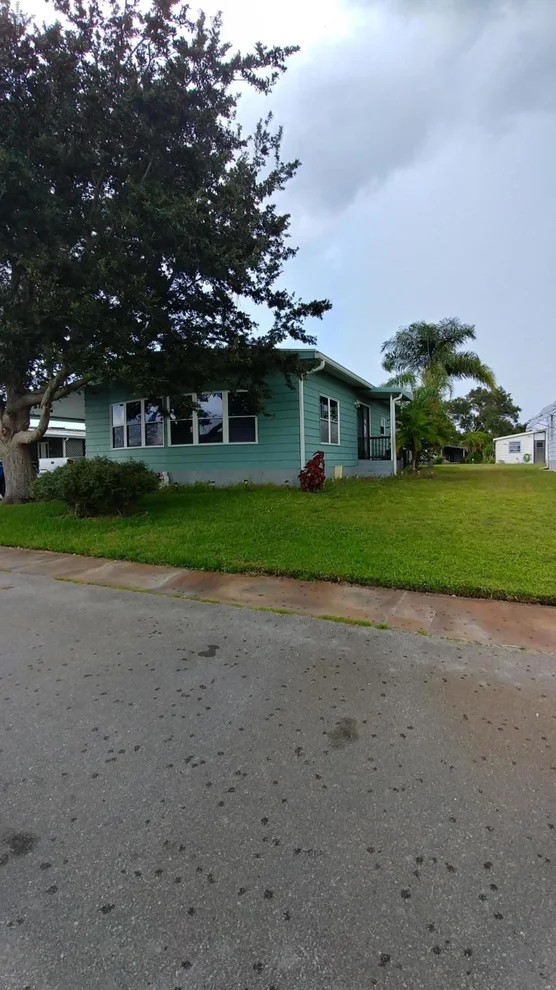 Unit for sale at 511 Jennifer Circle, West Melbourne, FL 32904