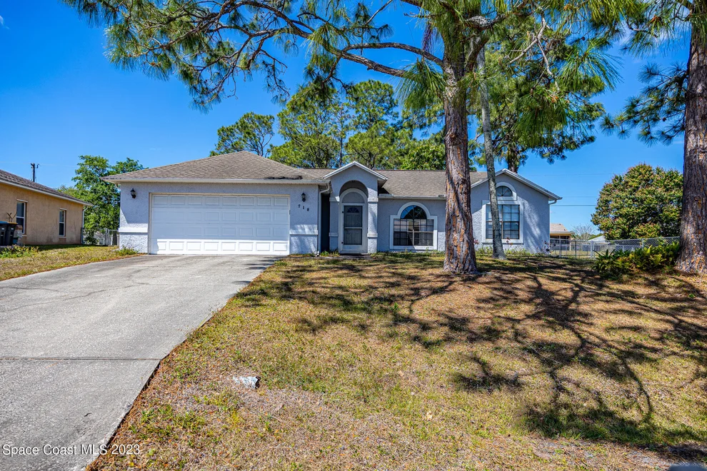 Unit for sale at 218 Awin Circle SE, Palm Bay, FL 32909