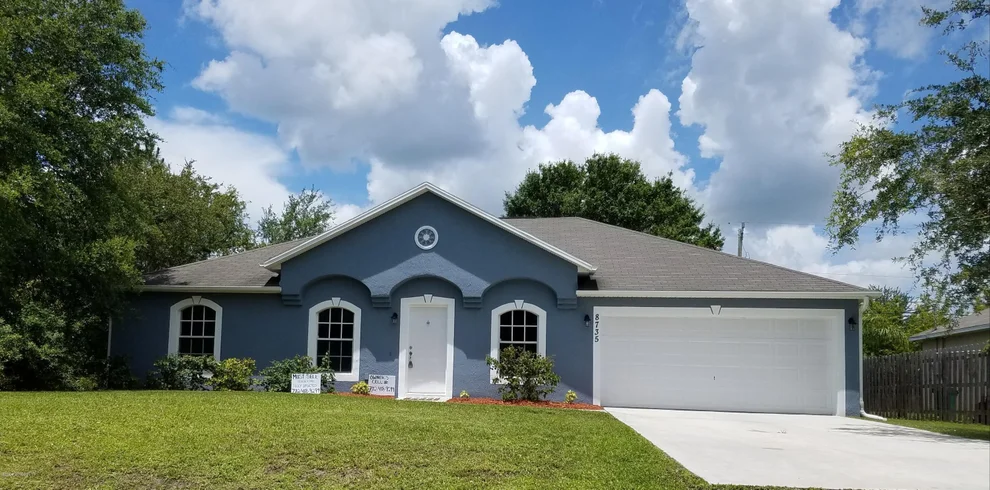 Unit for sale at 8735 105th Avenue, Vero Beach, FL 32967