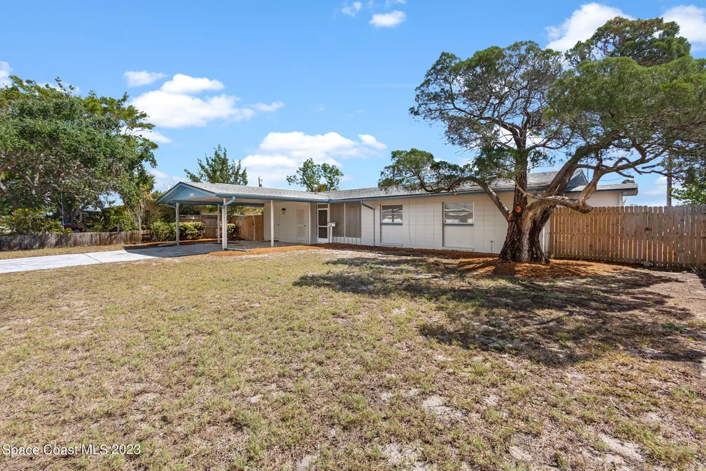 Unit for sale at 1360 Mackeral Avenue, Merritt Island, FL 32952