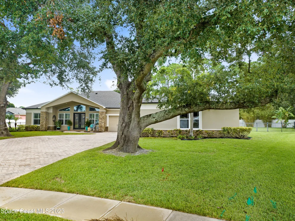 Unit for sale at 191 Via Catalano Court NE, Palm Bay, FL 32907