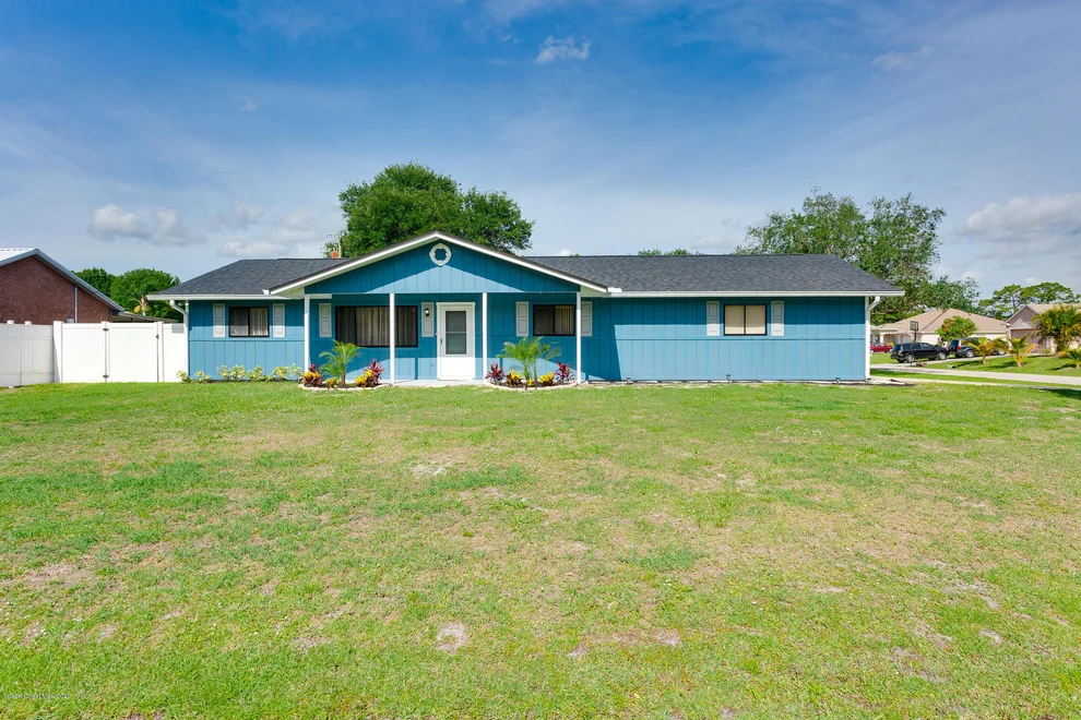 Unit for sale at 798 Donau Avenue NW, Palm Bay, FL 32907