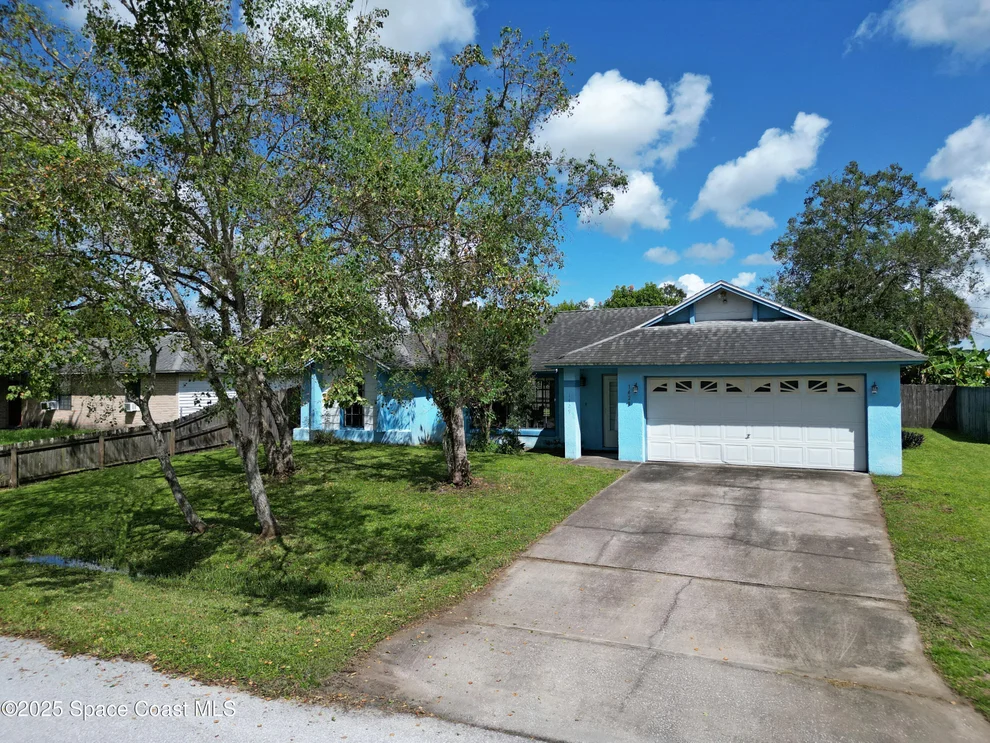 Unit for sale at 1429 Heartwellville Street NW, Palm Bay, FL 32907