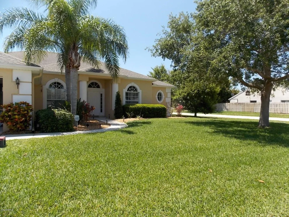 Unit for sale at 1421 Grand Cayman Drive, Merritt Island, FL 32952