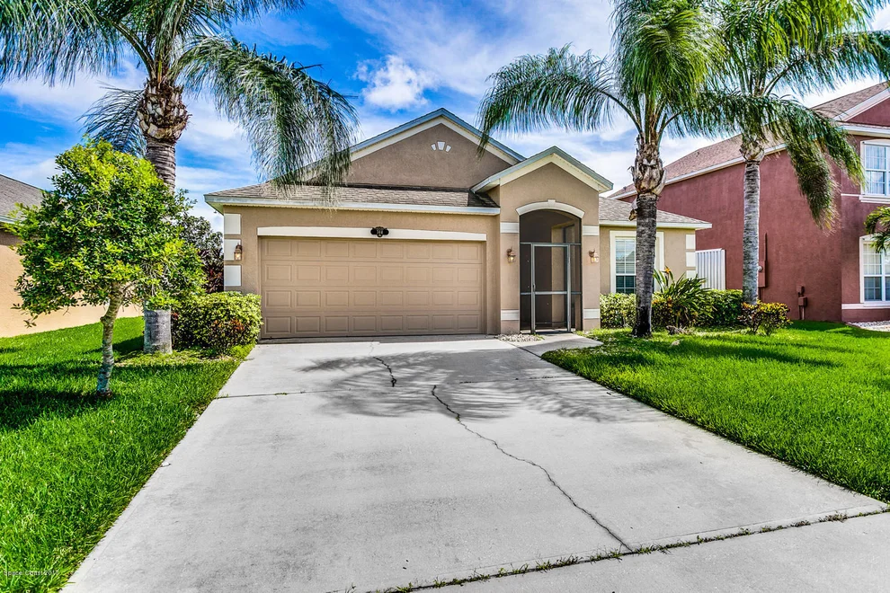 Unit for sale at 344 Sedgewood Circle, West Melbourne, FL 32904