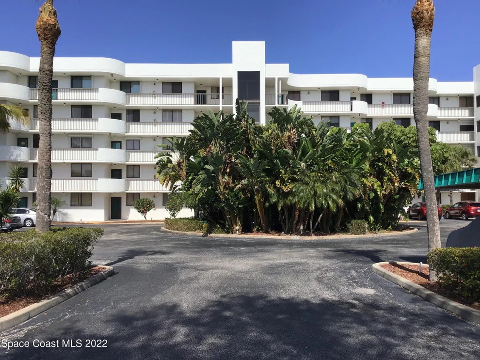 Unit for sale at 300 Columbia Drive, Cape Canaveral, FL 32920