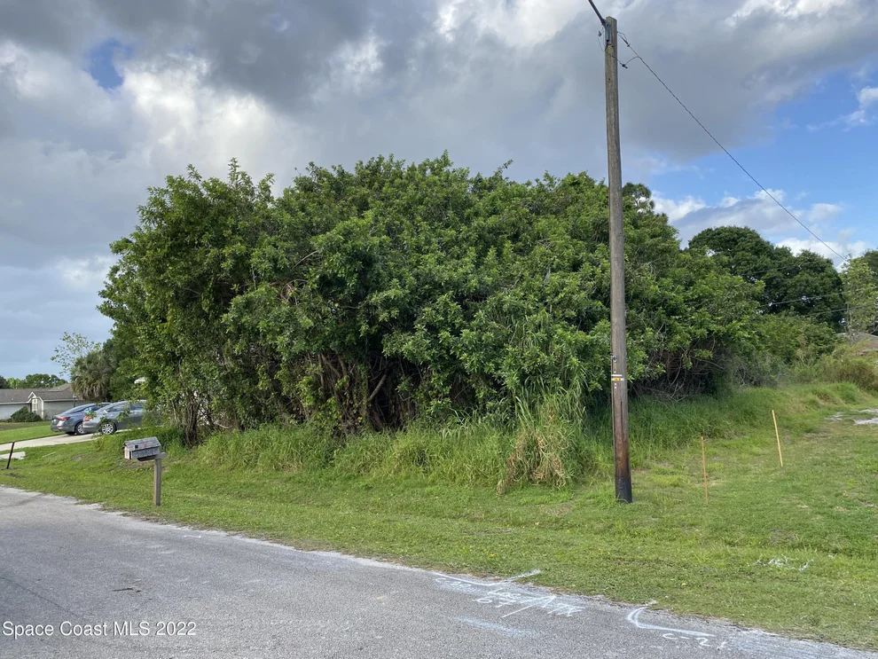 Unit for sale at 1786 Mainsail Street, Sebastian, FL 32958