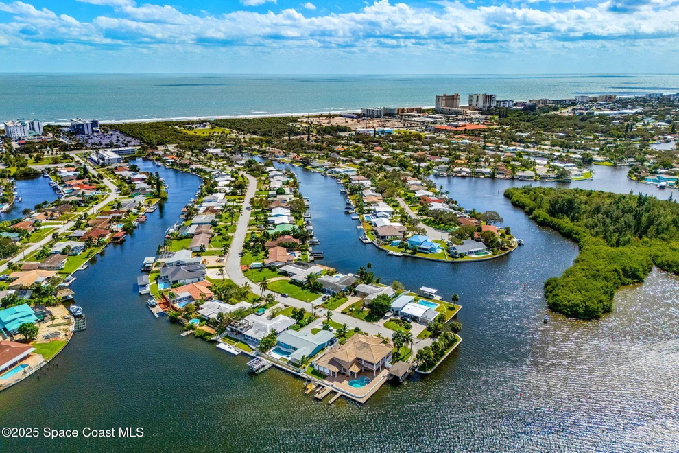 Unit for sale at 272 Bahama Boulevard, Cocoa Beach, FL 32931