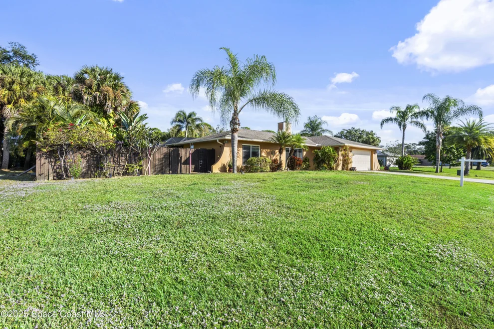 Unit for sale at 187 Naylor Street NE, Palm Bay, FL 32907