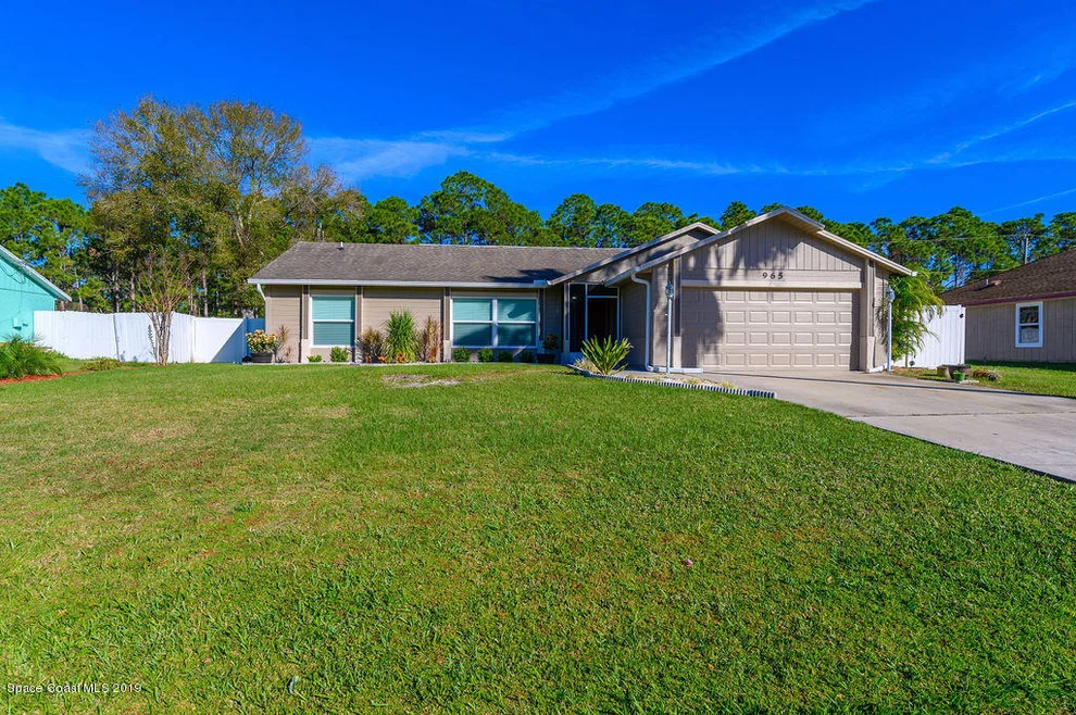 Unit for sale at 965 Albion Street NW, Palm Bay, FL 32907