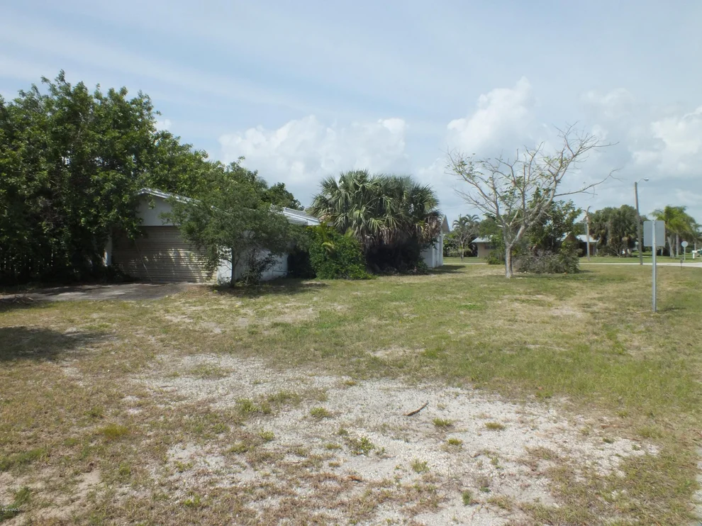 Unit for sale at 1601 S Shannon Avenue, Indialantic, FL 32903