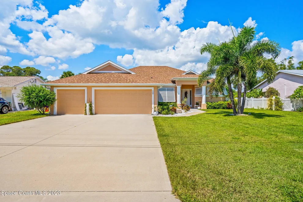 Unit for sale at 708 Ballard Drive, Melbourne, FL 32935