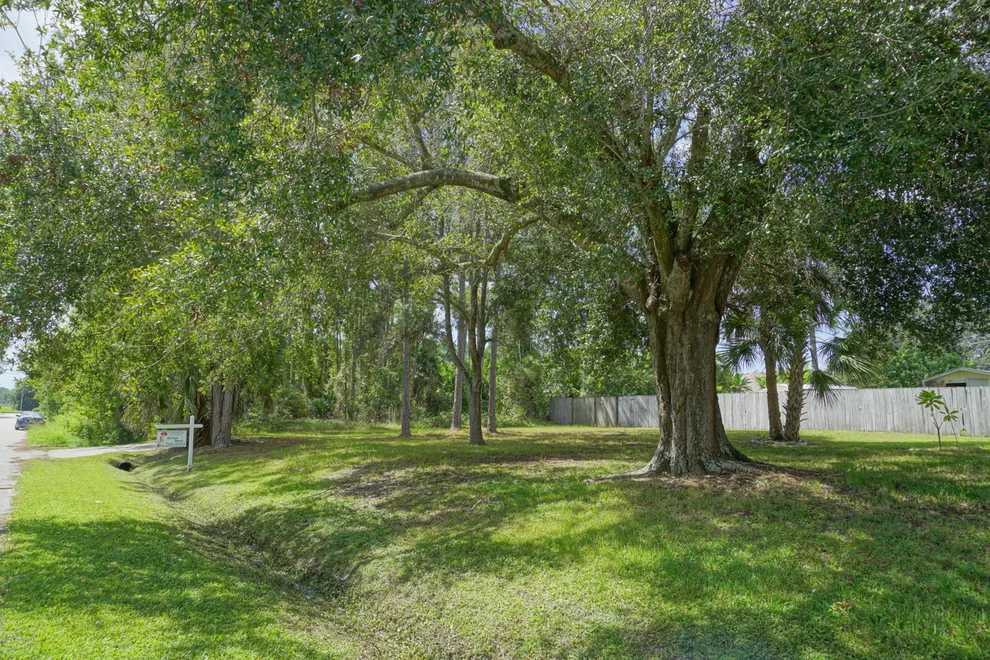 Unit for sale at 280 Edgewater Avenue SE, Palm Bay, FL 32909