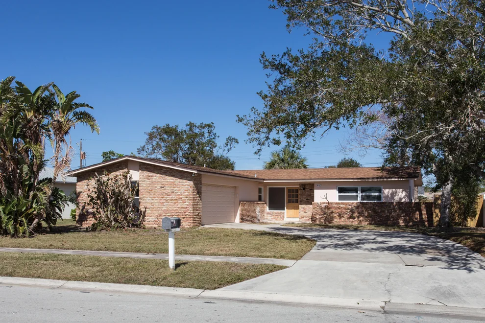 Unit for sale at 480 Gateway Drive, Merritt Island, FL 32952