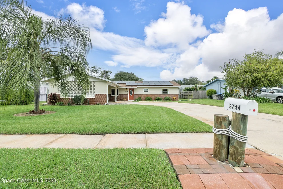 Unit for sale at 2744 Yorkshire Drive, Titusville, FL 32796