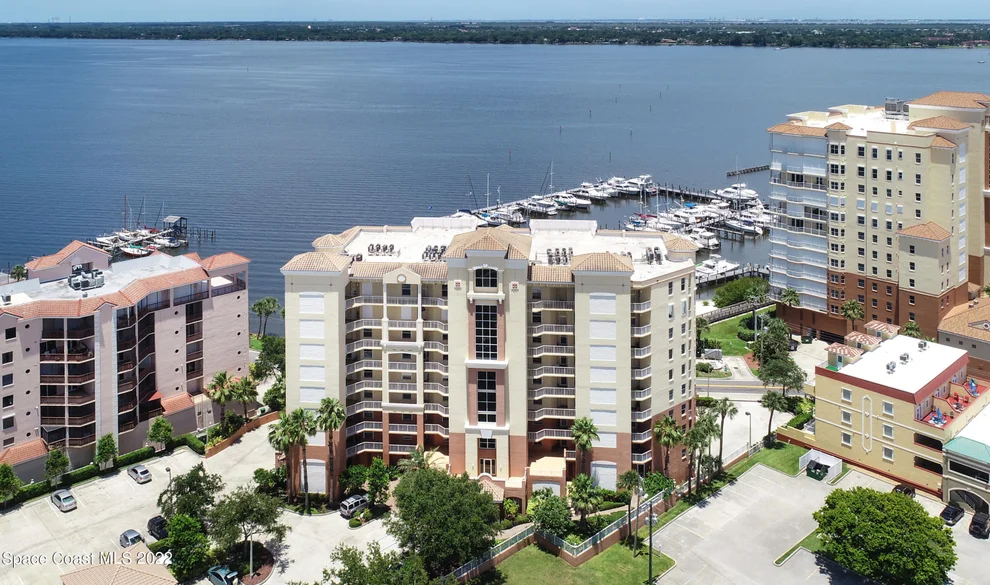 Unit for sale at 15 N Indian River Drive, Cocoa, FL 32922