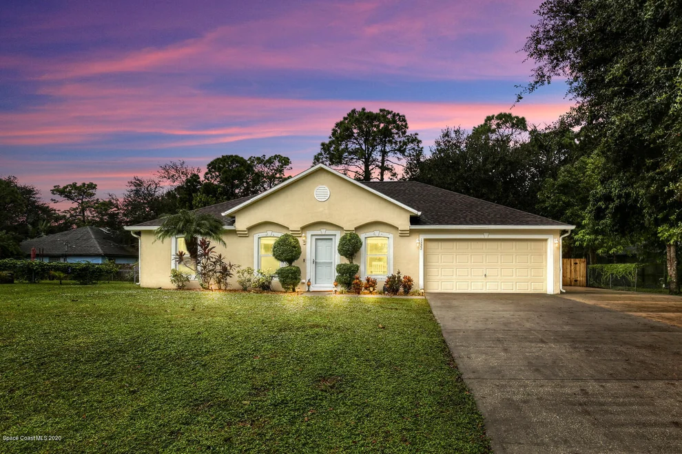Unit for sale at 1322 Stadt Road NW, Palm Bay, FL 32907