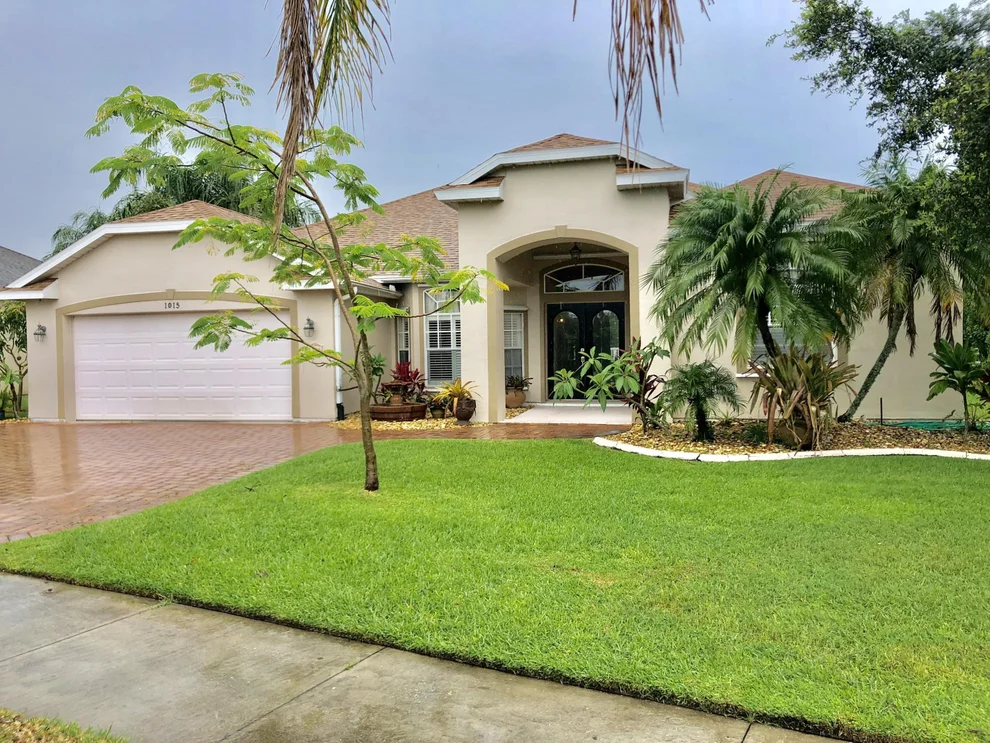 Unit for sale at 1015 Carriage Hill Road, Melbourne, FL 32940