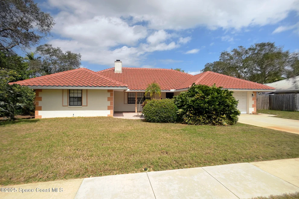 Unit for sale at 450 Rio Casa Drive N, Indialantic, FL 32903