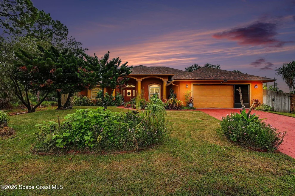 Unit for sale at 882 Palo Alto Street SE, Palm Bay, FL 32909