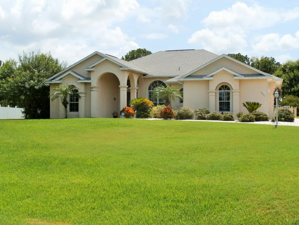 Unit for sale at 4075 Lakeglen Drive, Melbourne, FL 32934