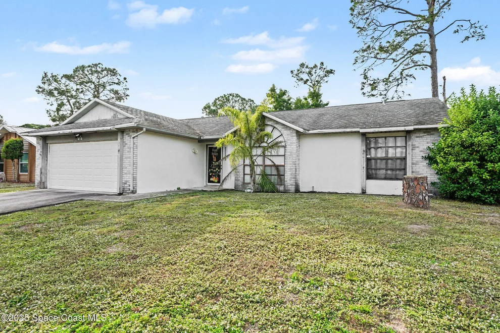 Unit for sale at 426 Jupiter Boulevard NW, Palm Bay, FL 32907