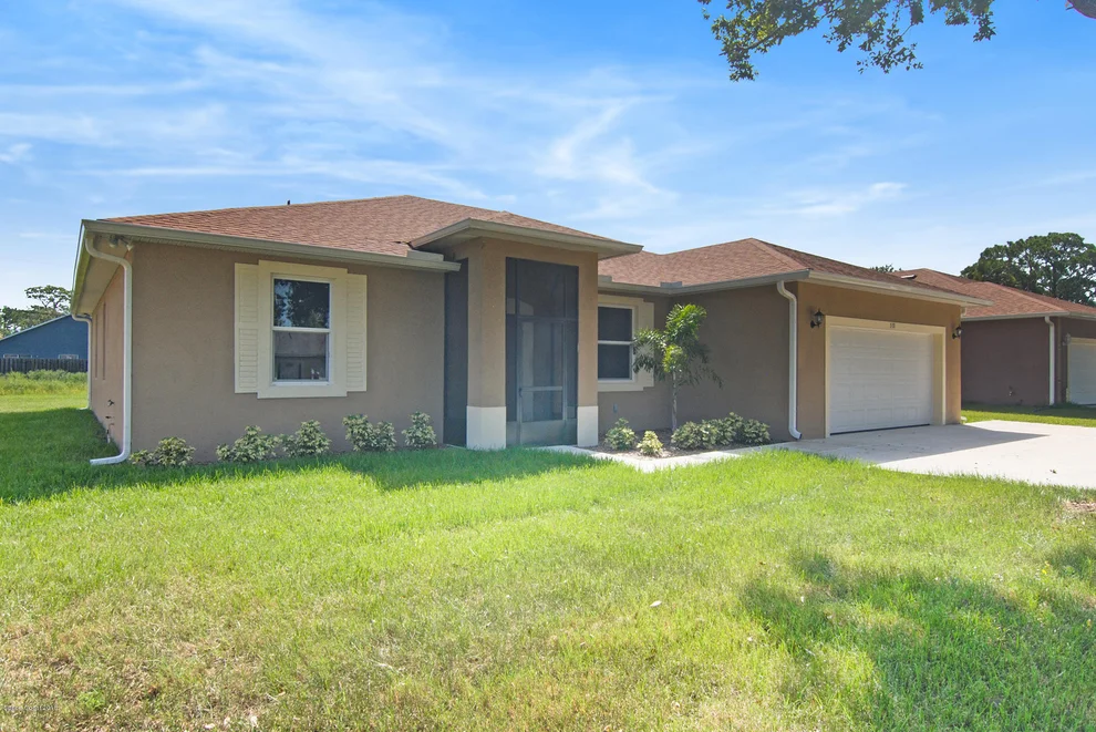 Unit for sale at 531 Borraclough Avenue NW, Palm Bay, FL 32907