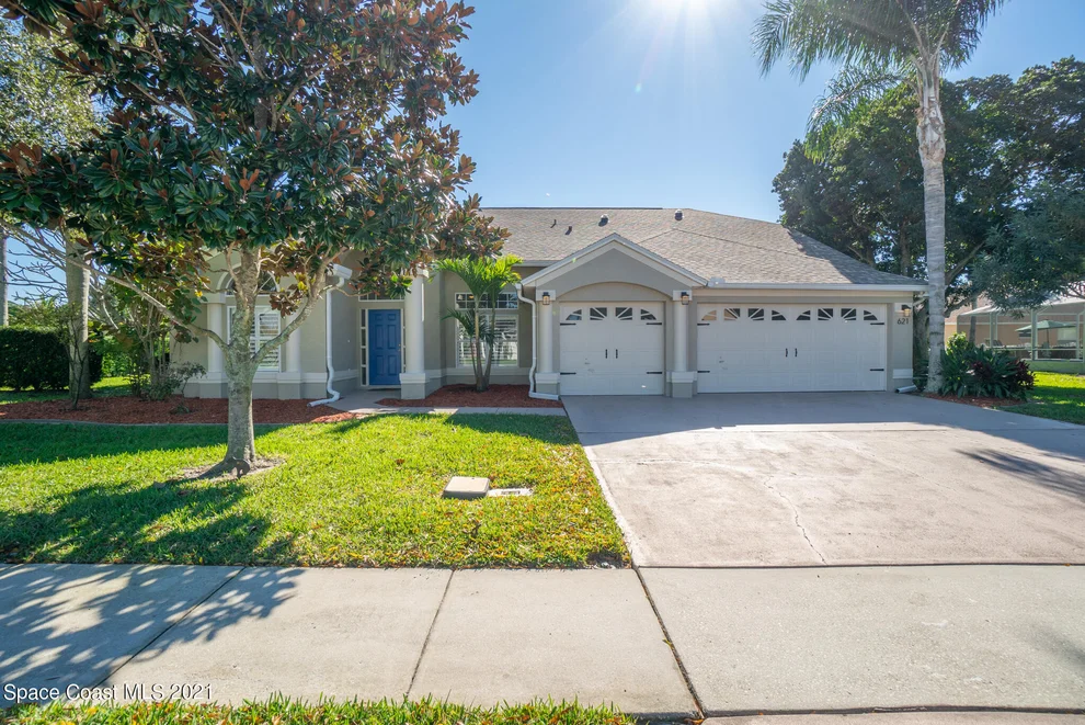 Unit for sale at 621 Sunset Lakes Drive, Merritt Island, FL 32953