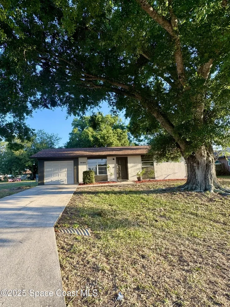 Unit for sale at 900 Fairhaven Street NE, Palm Bay, FL 32907