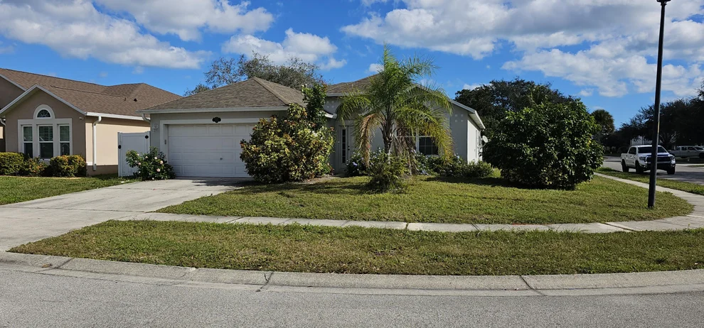Unit for sale at 2415 Canopy Drive, Melbourne, FL 32935