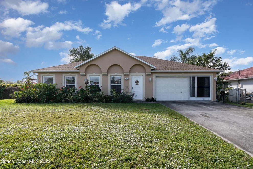 Unit for sale at 1378 Havre Street NW, Palm Bay, FL 32907