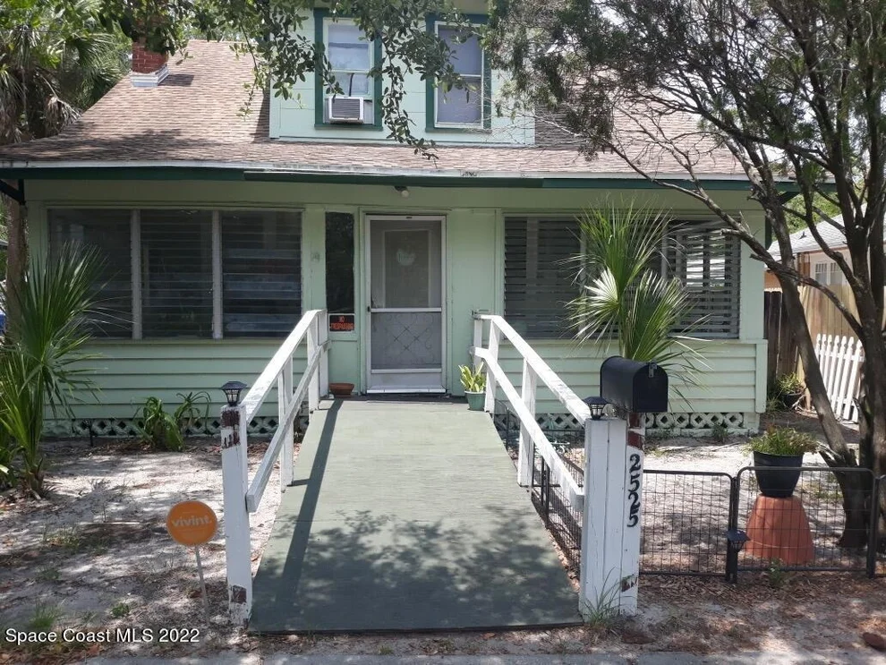 Unit for sale at 2525 Oakdale Street S, St. Petersburg, FL 33705