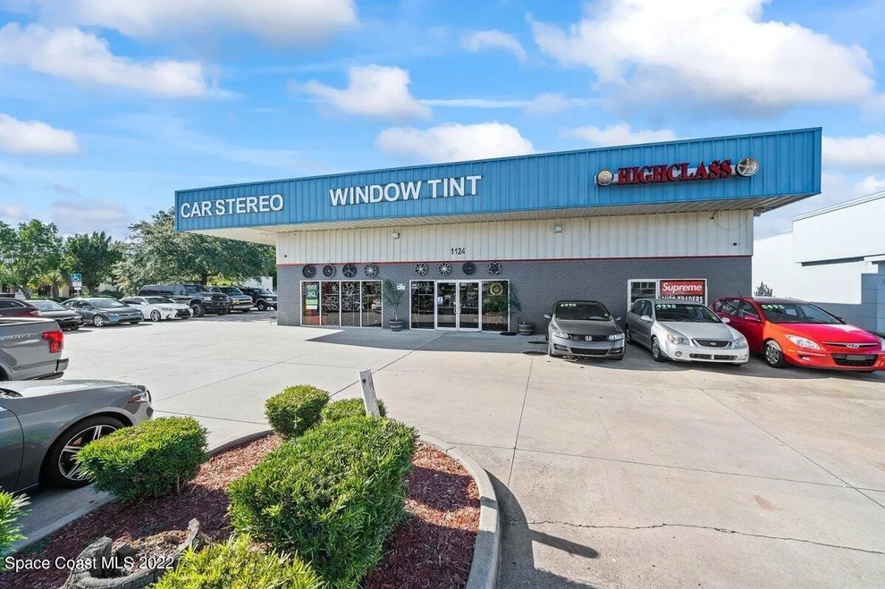 Unit for sale at 1124 W New Haven Avenue, Melbourne, FL 32904