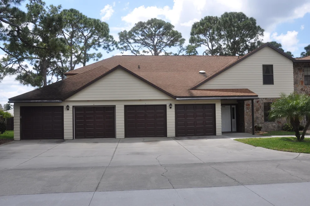 Unit for sale at 9000 Wedgewood Place, West Melbourne, FL 32904