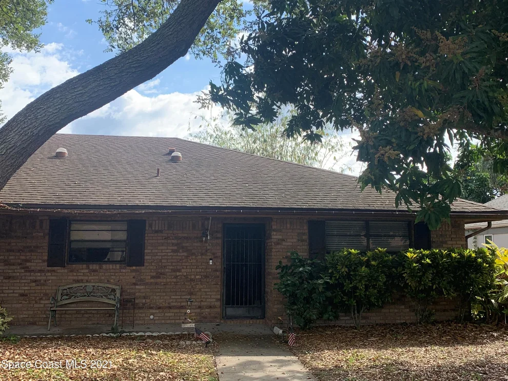 Unit for sale at 3045 St Helens Way, Melbourne, FL 32935