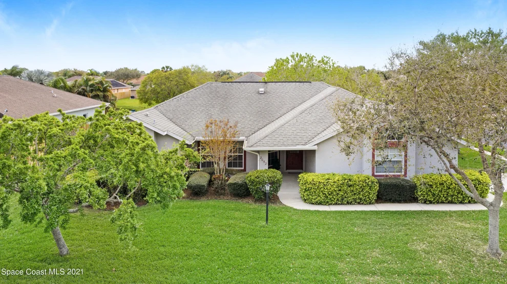 Unit for sale at 2052 Woodfield Circle, Melbourne, FL 32904