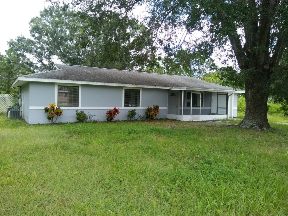 Unit for sale at 425 NE Bridgeport Avenue NW, Palm Bay, FL 32907