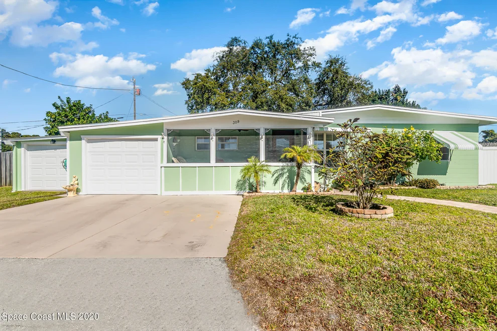 Unit for sale at 309 Live Oak Lane, Melbourne, FL 32935