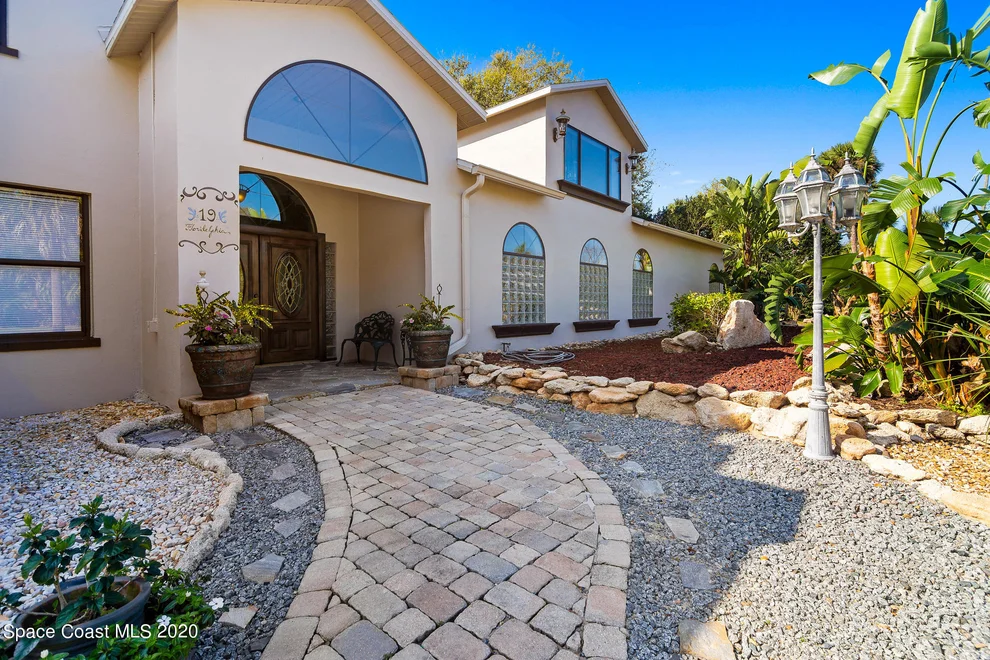 Unit for sale at 19 Floridelphia Avenue, Rockledge, FL 32955