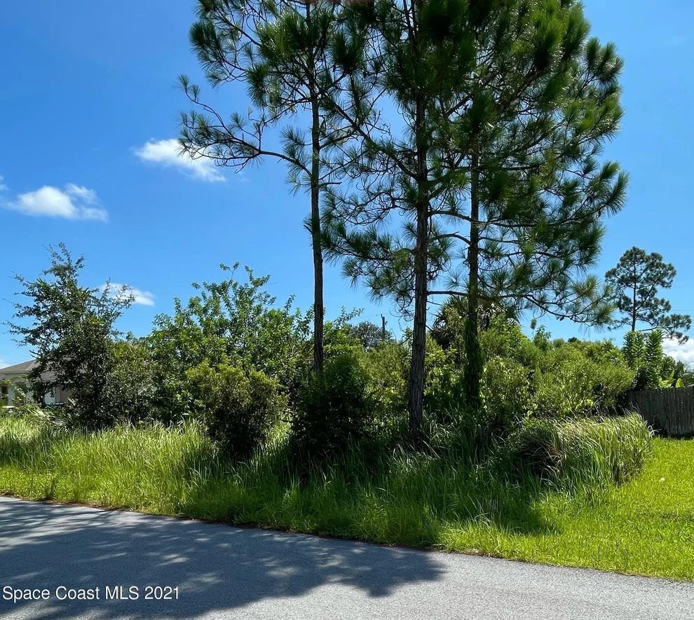 Unit for sale at 3215 Warsaw Avenue SE, Palm Bay, FL 32909
