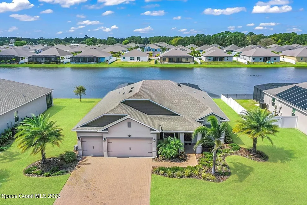 Unit for sale at 5045 Hebron Drive, Merritt Island, FL 32953