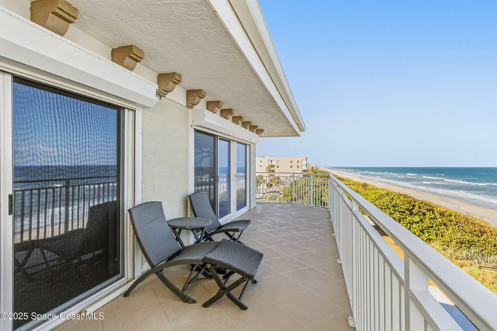 Unit for sale at 1125 N Highway A1a, Indialantic, FL 32903