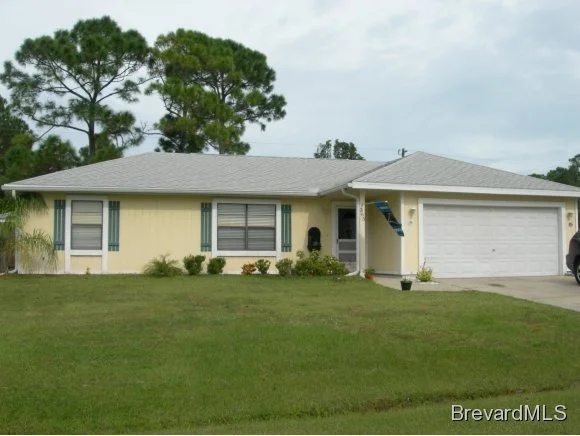Unit for sale at 365 SE Carvalho, Palm Bay, FL 32909