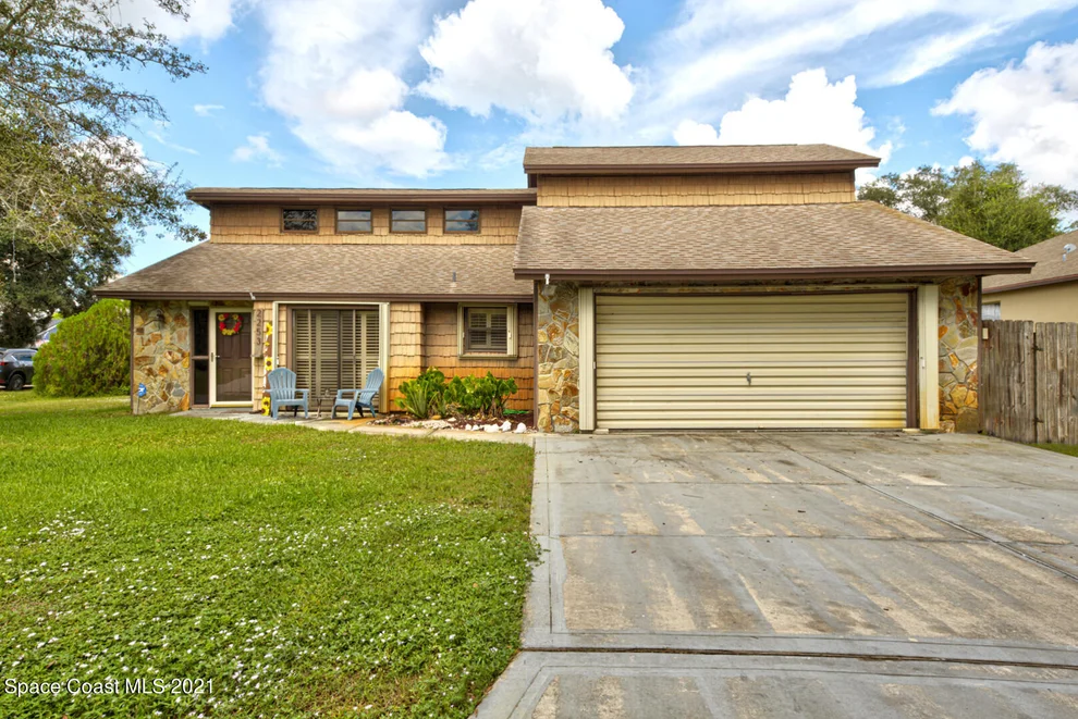 Unit for sale at 2253 Columbus Street NE, Palm Bay, FL 32907